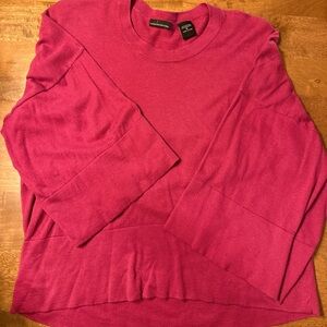 MODA International half sleeve sweater.